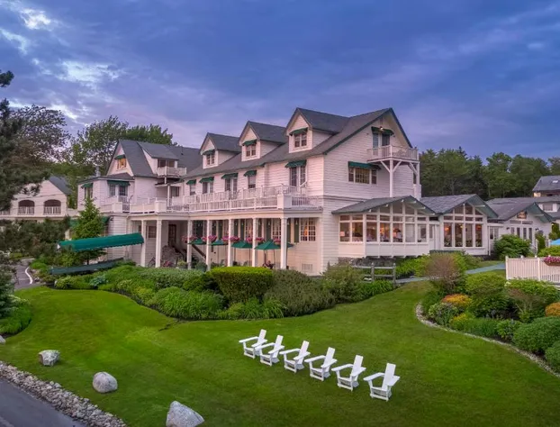 Spruce Point Inn hotel detail image 1