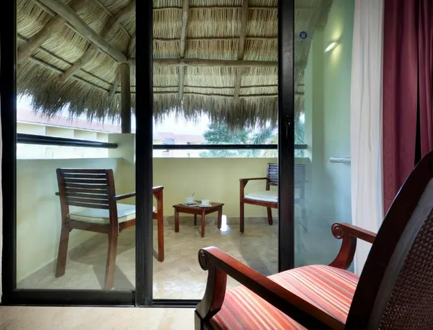 Family Selection at Grand Palladium Vallarta Resort & Spa - All Inclusive hotel detail image 1