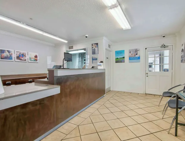 Studio 6 San Antonio, TX - Medical Center hotel detail image 3