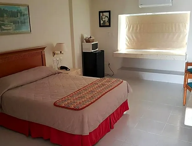 Hotel & Suites Nader hotel detail image 1