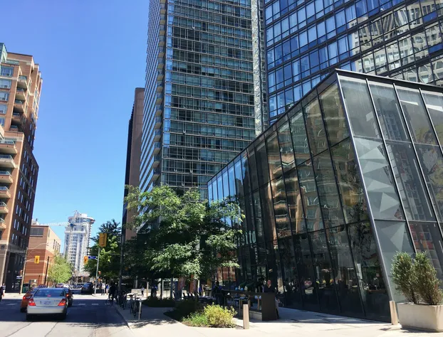 Altitude Suites Bay Street by Teristo Group hotel detail image 2