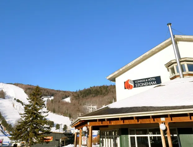 Condos & Hôtel Stoneham hotel detail image 3