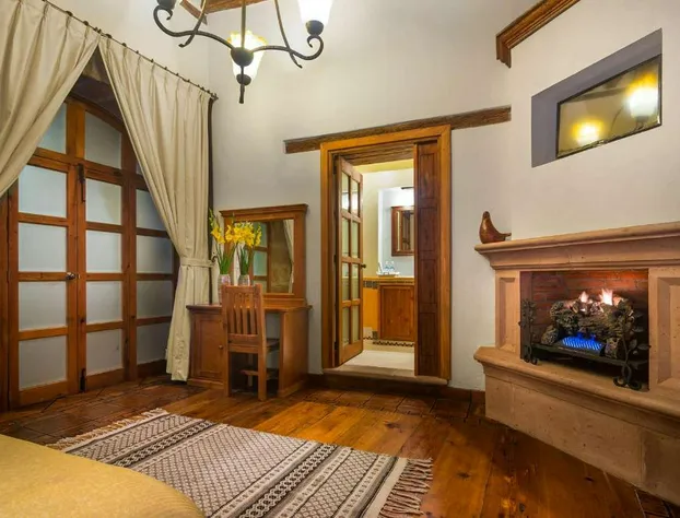 Hotel Casa del Naranjo hotel detail image 1