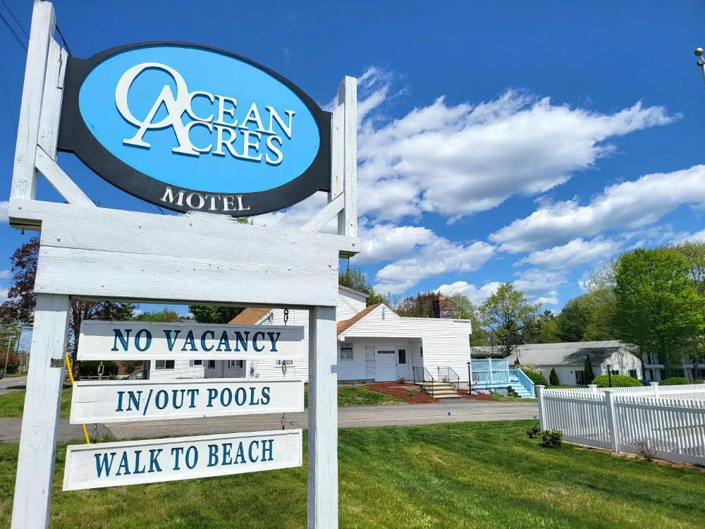 Bourne's Ocean Acres Ogunquit hotel hero