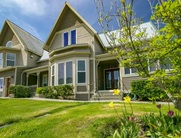 Sunrise Inn Villas and Suites hotel detail image 2