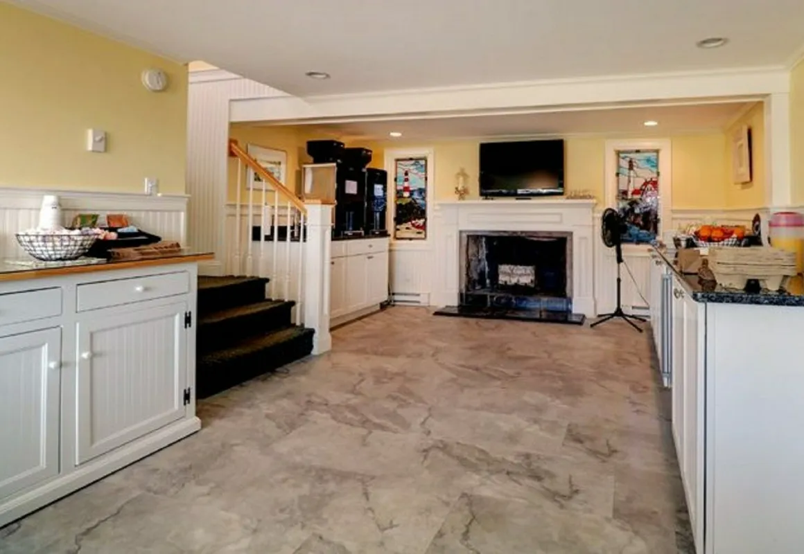 Sea Chambers hotel hero