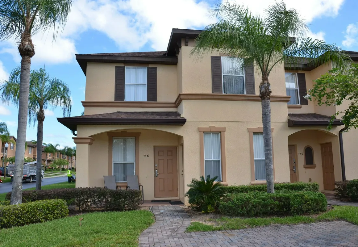 Regal Palms Resort & Spa 746 hotel hero