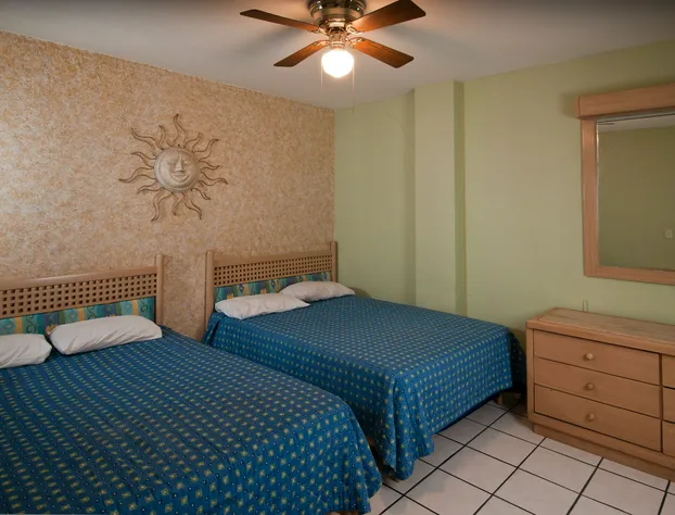 Suites Futura Plaza del Sol hotel detail image 4