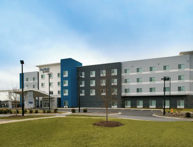Fairfield Inn & Suites by Marriott Charlotte University Research Park hotel detail image 1