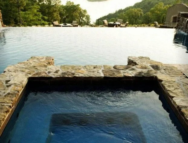 Big Cedar Lodge hotel detail image 3