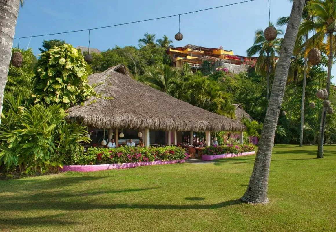 Playa Rosa Bungalows hotel hero