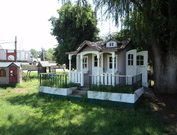 Hotel El Rancho hotel detail image 4