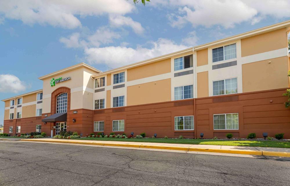 MainStay Suites Washington Dulles Airport hotel hero