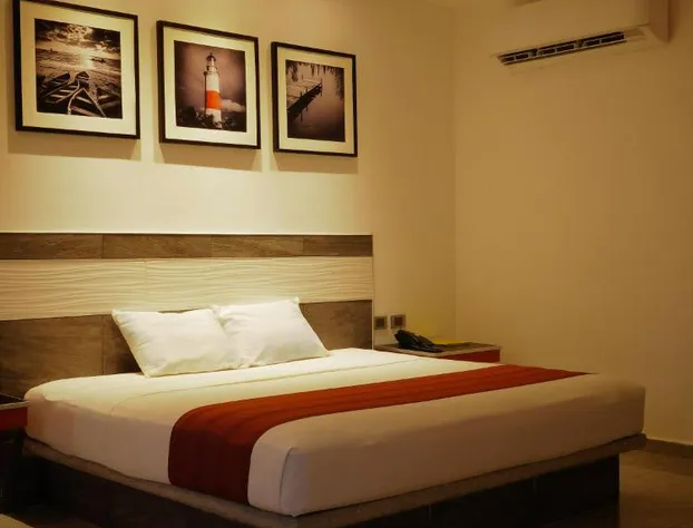 Peninsula Frontera hotel detail image 4