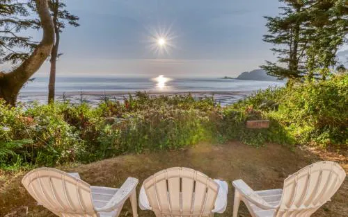 Agate Beach Oceanfront Lodge hotel detail image 3