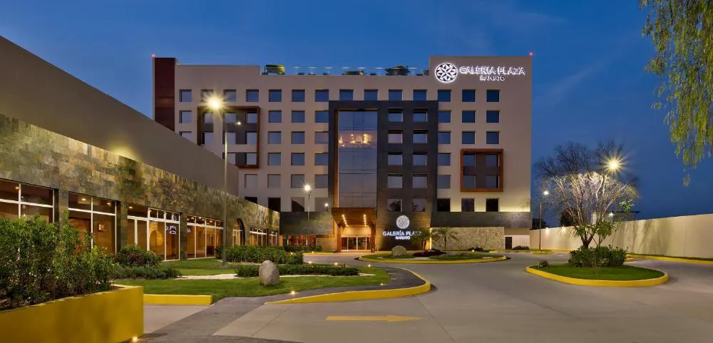 Galeria Plaza Irapuato hotel hero