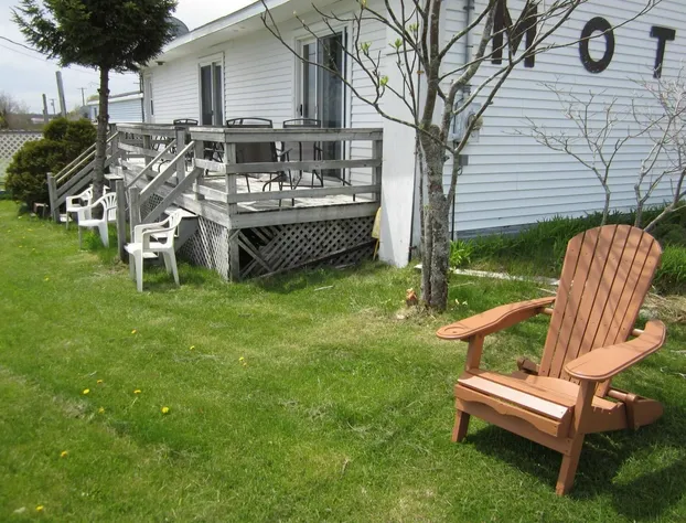 Baybreeze Restaurant and Motel hotel detail image 2