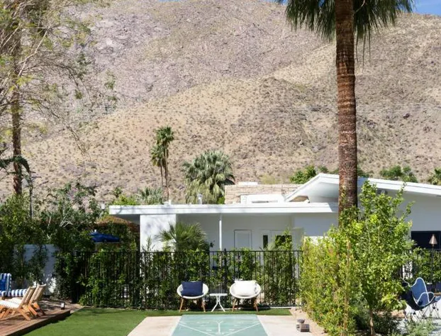 Holiday House Palm Springs hotel detail image 4