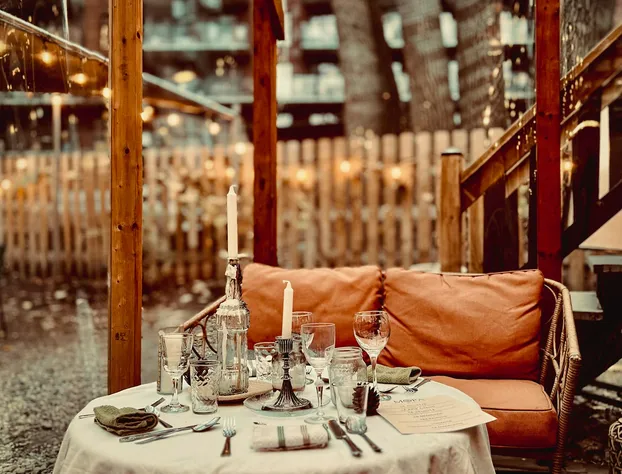 HPG Griffintown hotel detail image 2