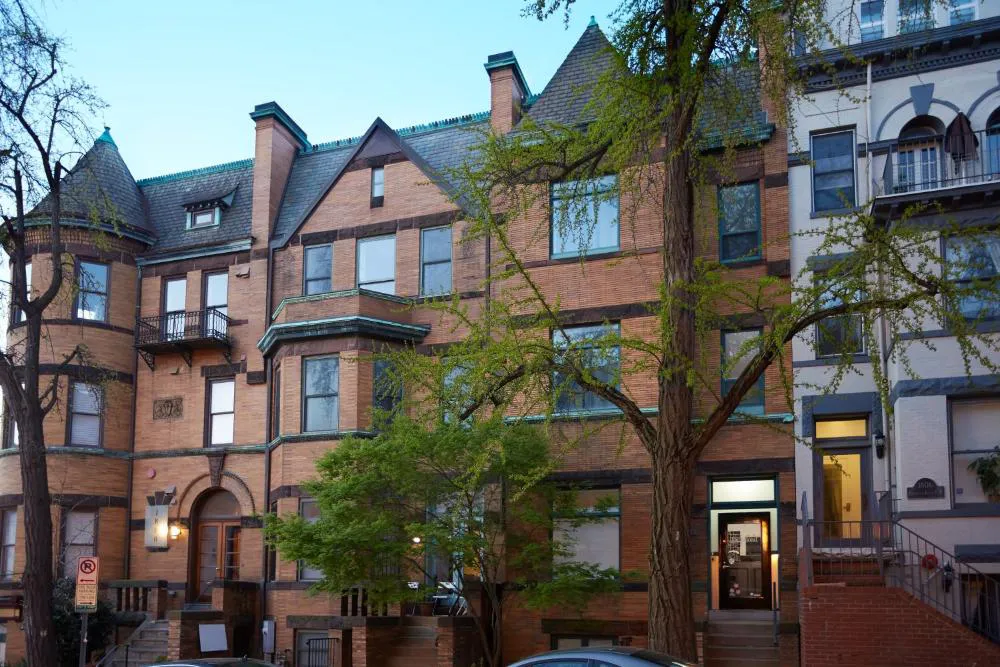 HighRoad Washington DC hotel hero