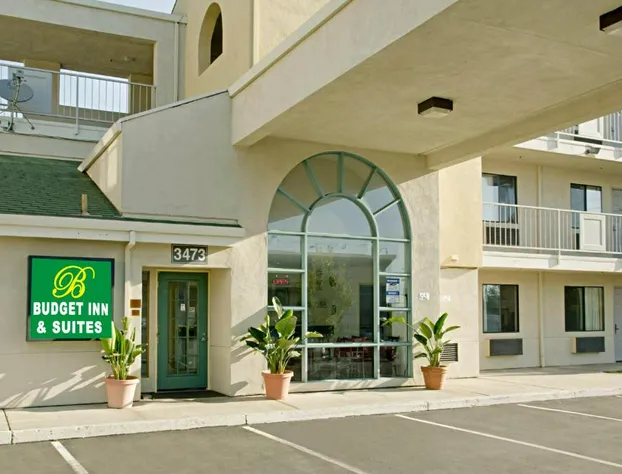 Budget Inn and Suites hotel detail image 1