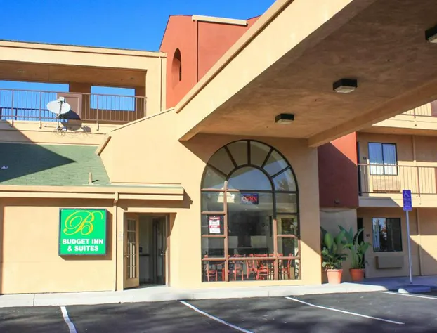 Budget Inn and Suites hotel detail image 1