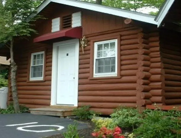 Seven Dwarfs Motel and Cabins hotel detail image 3