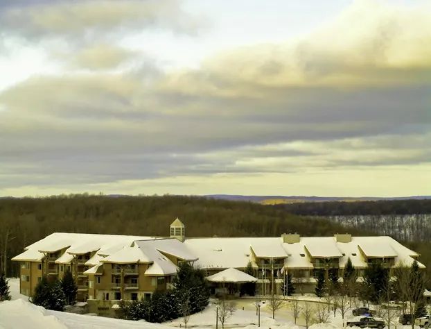 The Lodge at Cedar River, Shanty Creek Resort hotel detail image 2