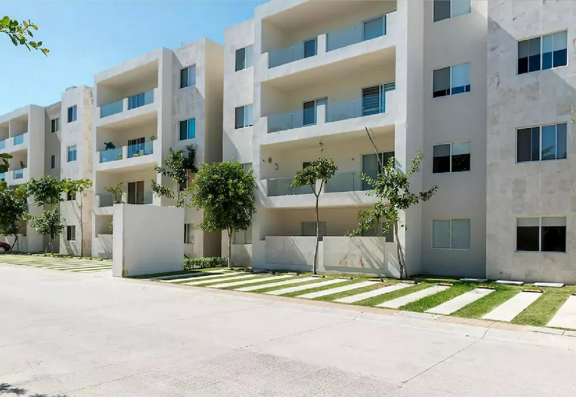 Condo 207 hotel hero