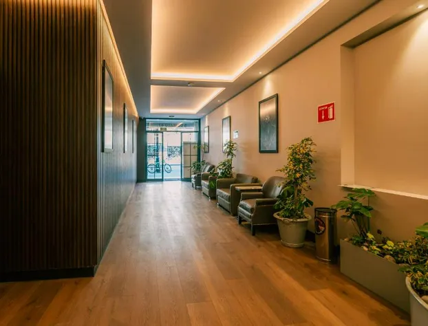 Canada Central & Rooftop hotel detail image 4