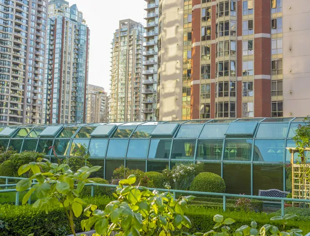 Rosedale On Robson Suite Hotel hotel detail image 2