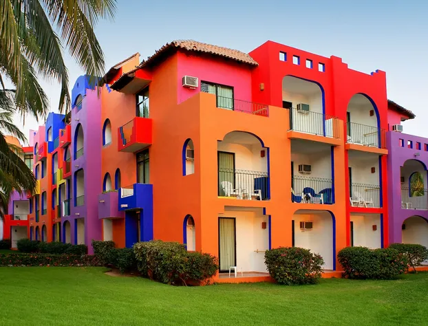 Grand Decameron Complex Bucerias, A Trademark All Inclusive hotel detail image 3