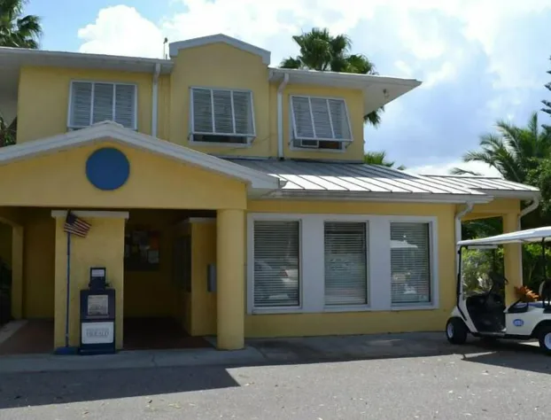 Winter Quarters Encore Manatee RV Resort hotel detail image 1