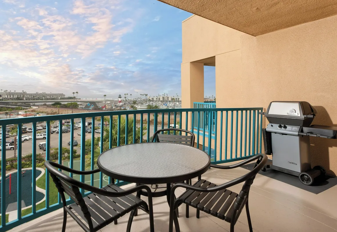 WorldMark Oceanside hotel hero