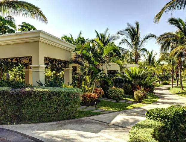 Pueblo Bonito Emerald Bay Resort & Spa - All Inclusive hotel detail image 2