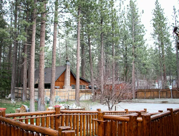 Alpenhorn Bed And Breakfast Inn hotel detail image 4