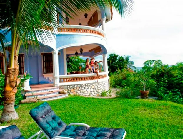 Bungalows Santa Cruz hotel detail image 2