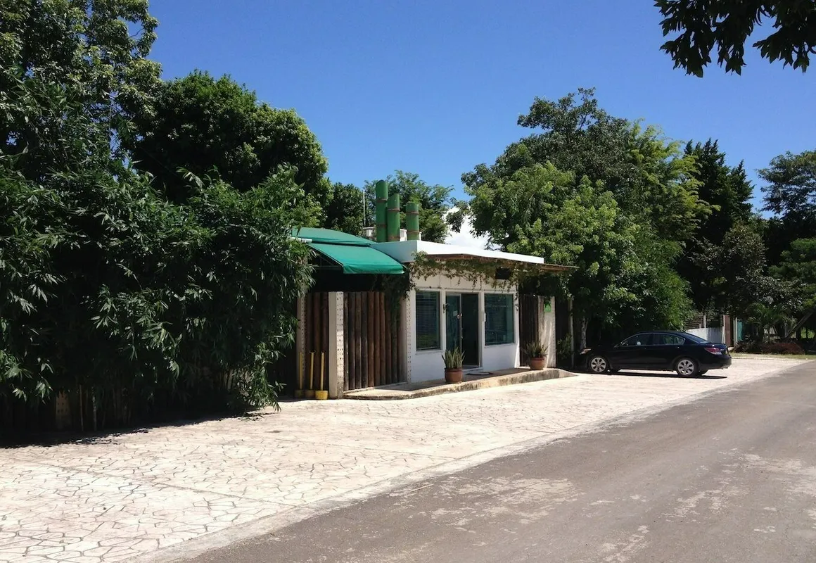 Hotel Villas Bambu hotel hero