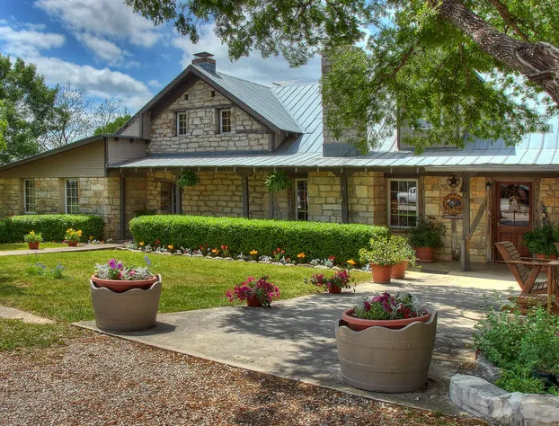 Kuebler Waldrip Haus B&B hotel detail image 1