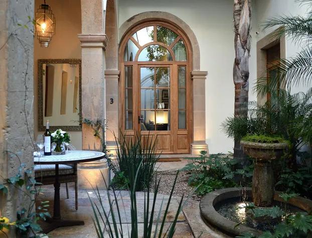 Hotel Casa Blanca 7 hotel detail image 1