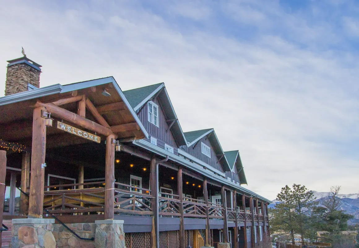 Marys Lake Lodge Mountain Resort and Condos hotel hero