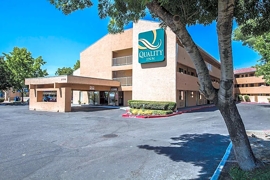 Studio 6 Sacramento, CA - Natomas & SMF Airport hotel hero