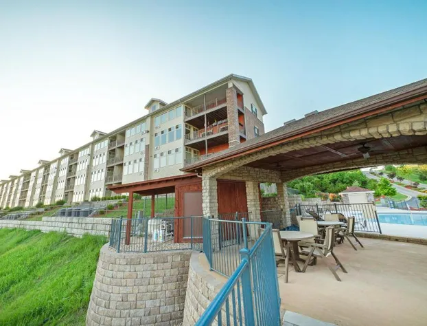 Majestic at Table Rock hotel detail image 1