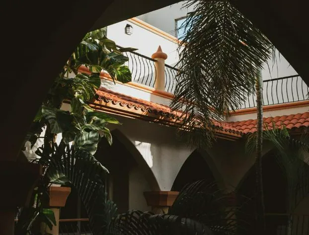 Sahara Hotel hotel detail image 2