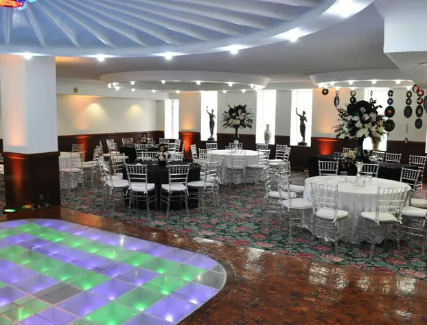 Hotel Arroyo de la Plata hotel detail image 2