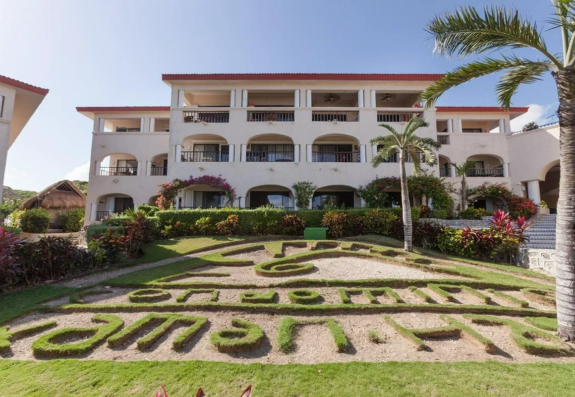 Xaman Ha 7109 hotel hero