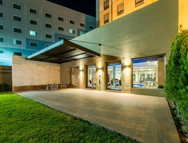 Courtyard by Marriott San Luis Potosi hotel detail image 2