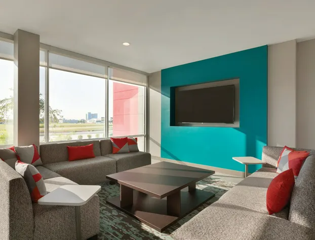 avid hotel Detroit Warren by IHG hotel detail image 1