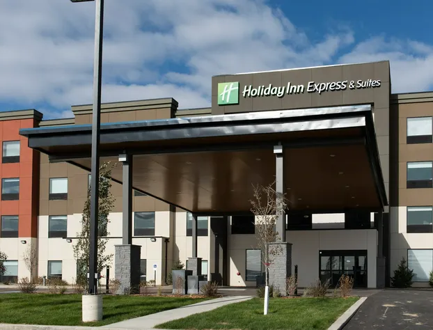 Holiday Inn Express & Suites North Battleford by IHG hotel detail image 2
