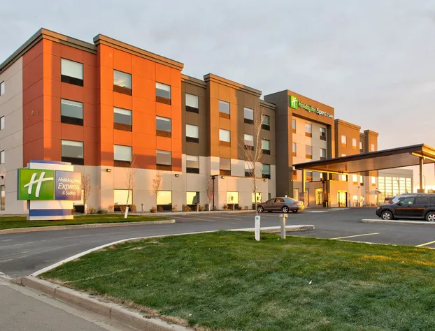 Holiday Inn Express & Suites North Battleford by IHG hotel detail image 3